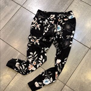 Grace & Lace Black Floral Joggers Loggers Pants Drawstring Medium